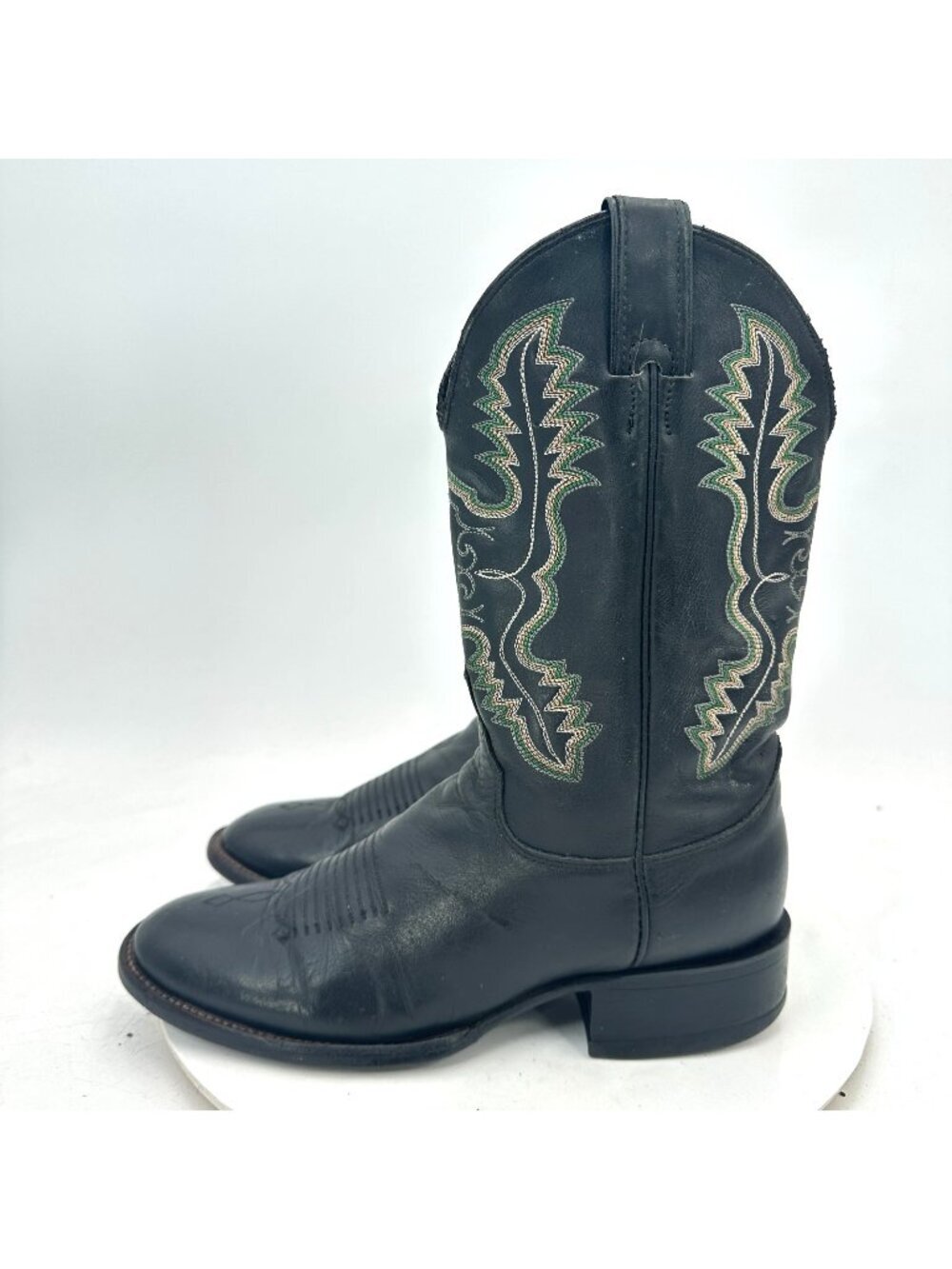 Justin J3168 Women Size 9B Black Leather Green Stitch Pull-On Western Boots